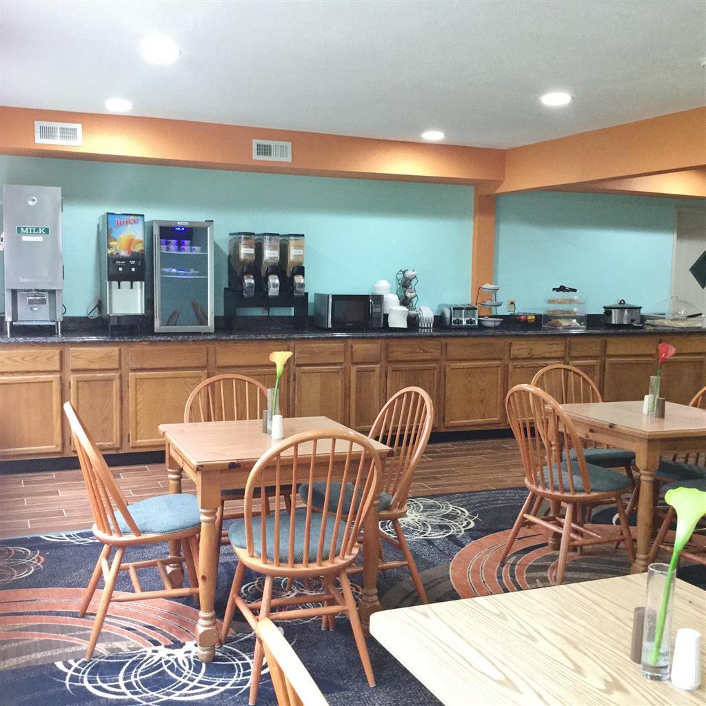 Super 8 By Wyndham Lake Of The Ozarks Eldon Einrichtungen foto